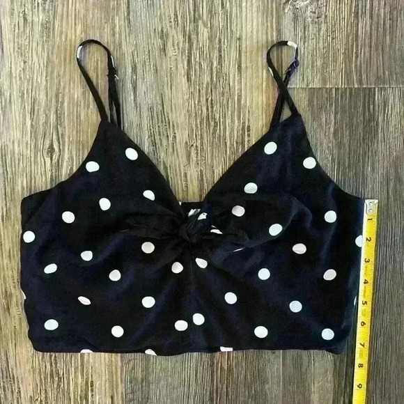 H&M Divided Crop Top Women’s Med. Black White Polka Dot Adjustable Elastic Panel - Picture 4 of 10